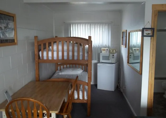 Motel Budget Host Elk Antler Thermopolis