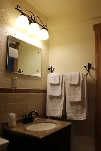 Motel Budget Host Elk Antler Thermopolis